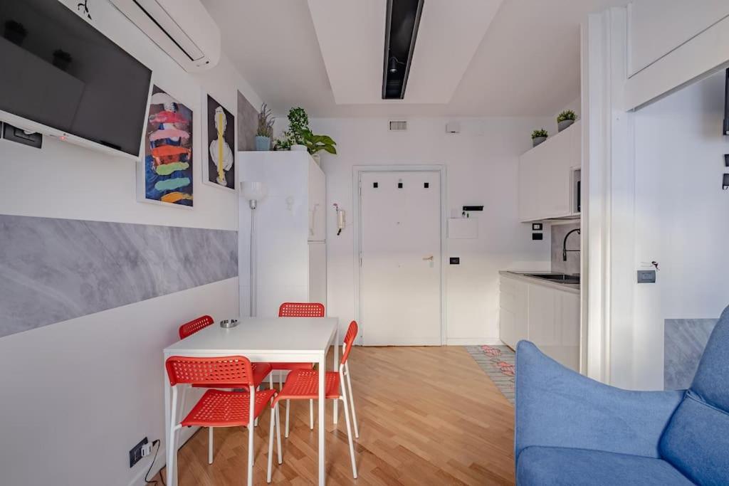 Modern Apartment At San Giovanni โรม ภายนอก รูปภาพ