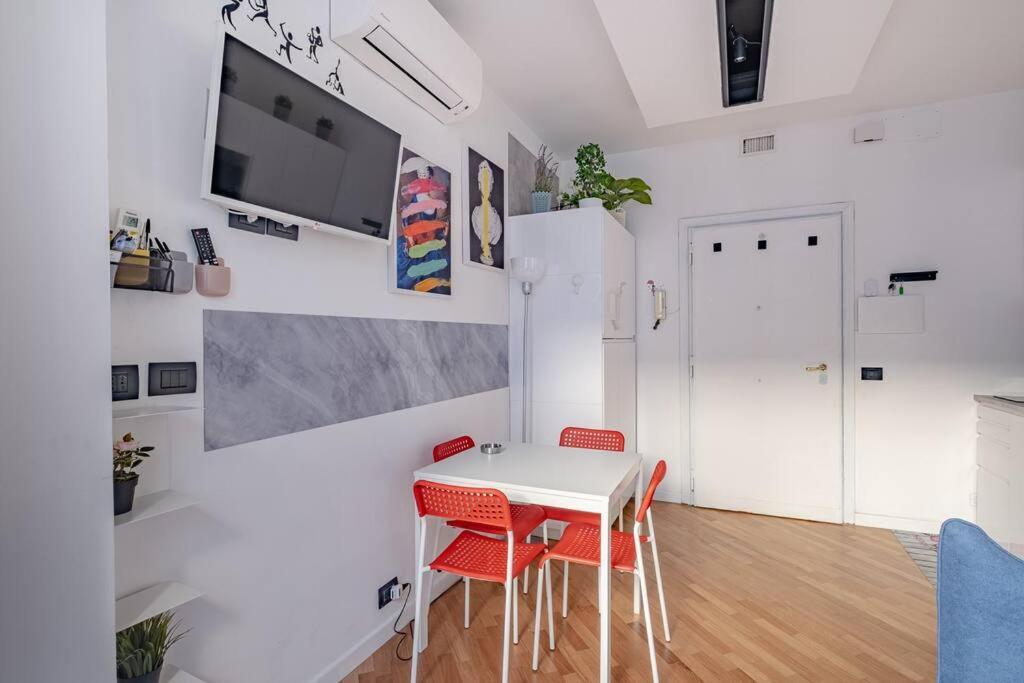 Modern Apartment At San Giovanni โรม ภายนอก รูปภาพ